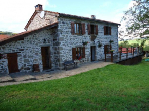 Maison Authentique avec Jardin et Cheminée, Animaux Acceptés, Parking, Internet - FR-1-489-184